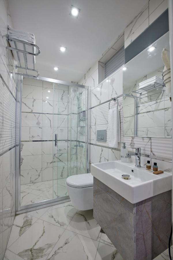 The Bold Hotel Istanbul Ngoại thất bức ảnh