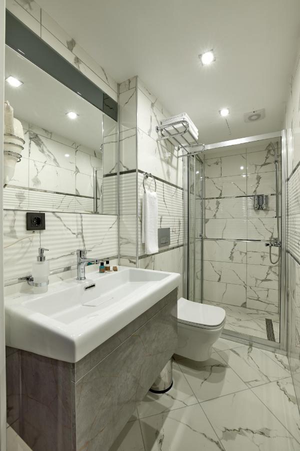 The Bold Hotel Istanbul Ngoại thất bức ảnh